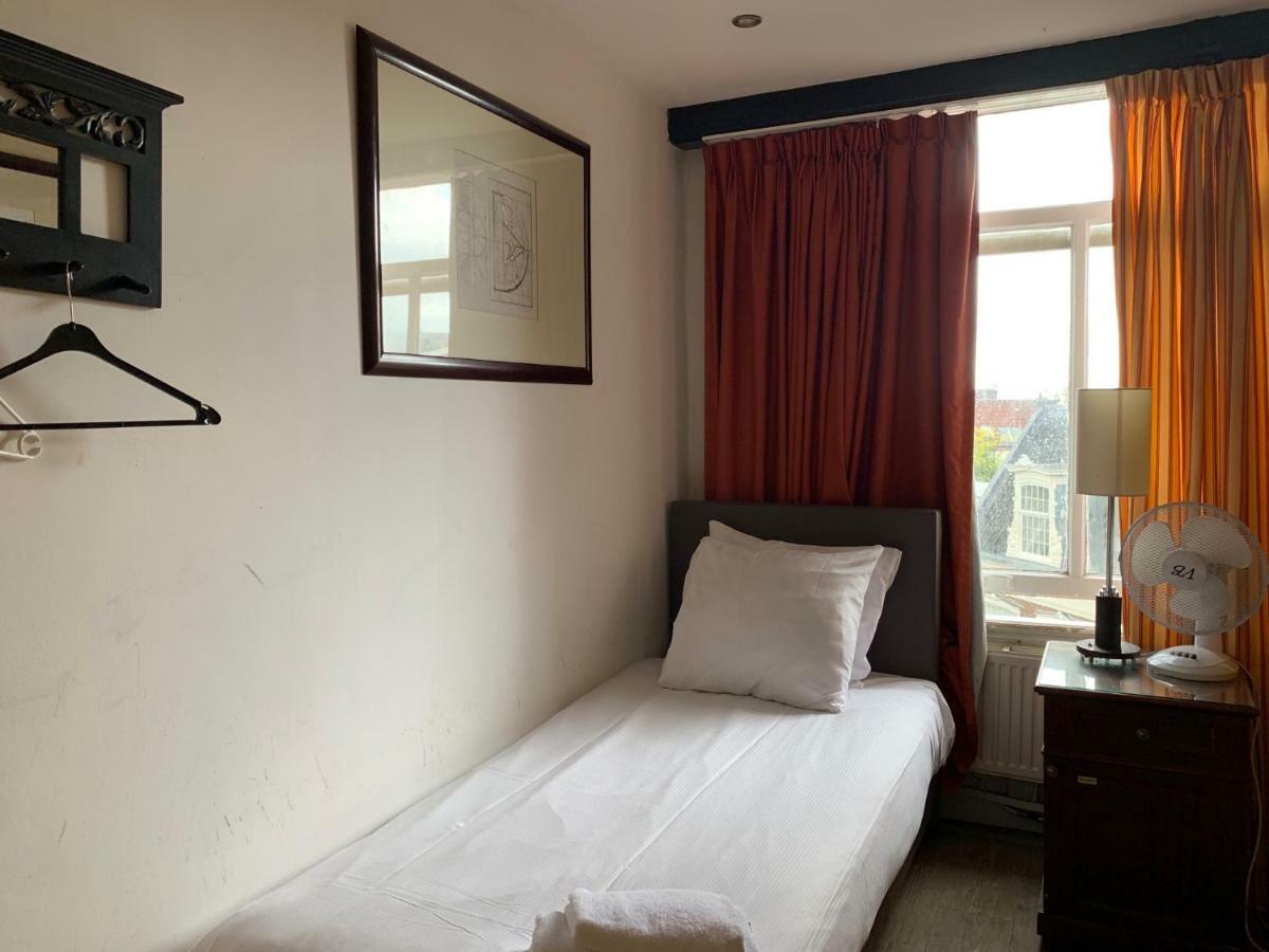 Chambre Simple avec Salle de Bains Extérieure Privative