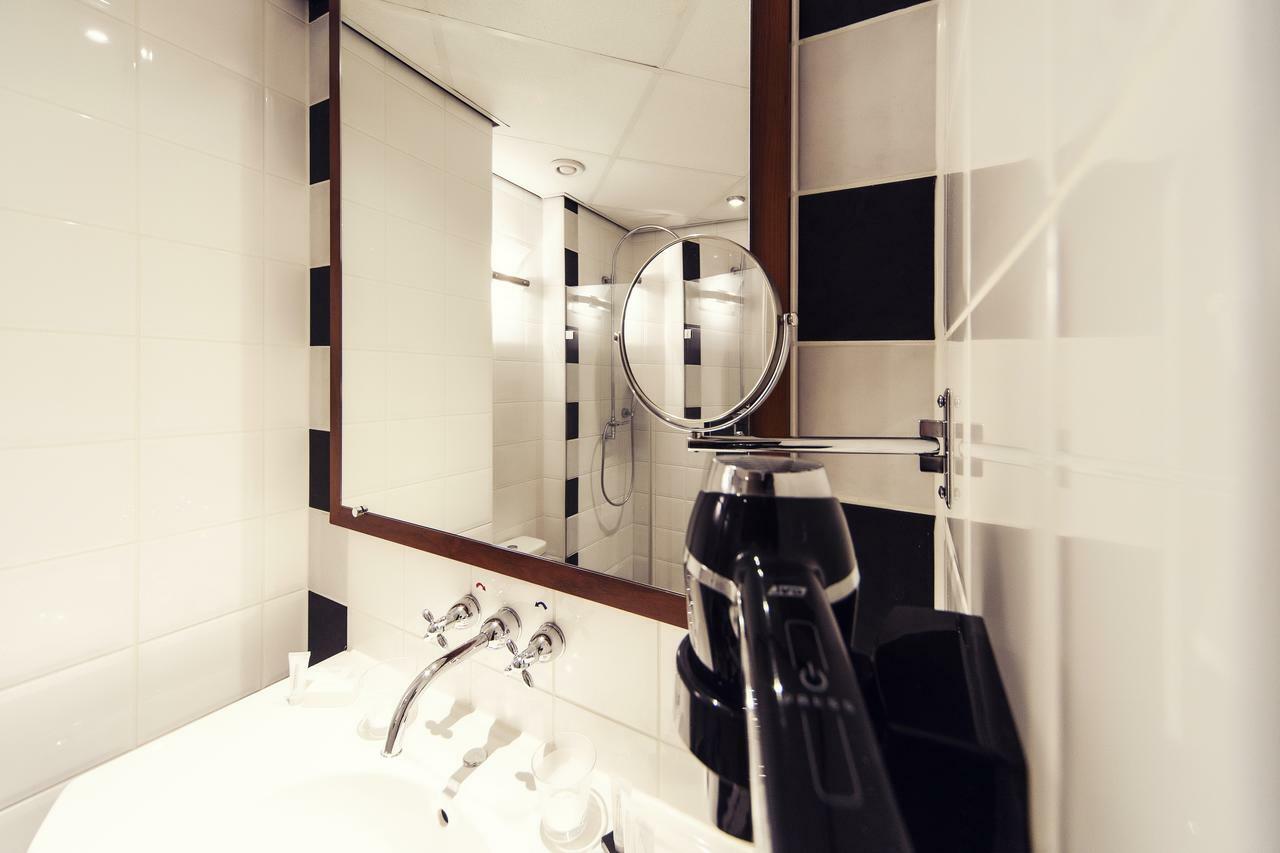 Chambre Confortable - Vue sur Canal