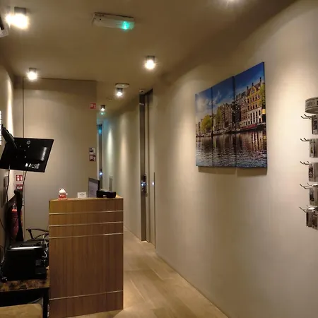 Amsterhome Hotel-2